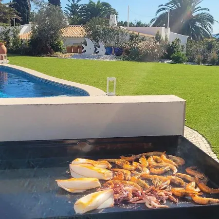 Charming With Pool & Scenic Garden Villa *